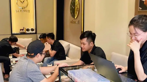 Tại sao lựa chọn Đồng Hồ Phố là Địa điểm bán đồng hồ hublot cũ chính hãng?